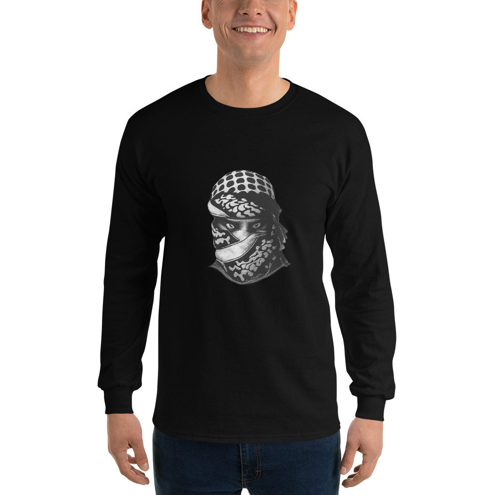 Midnight Veiled Guardian view 3